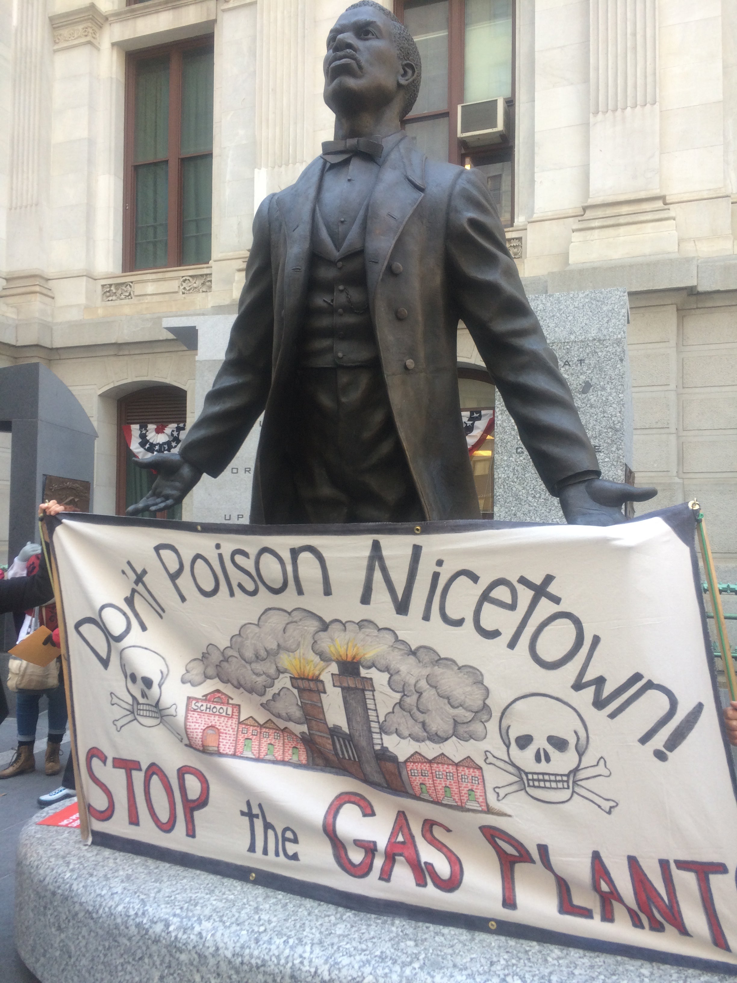 Opponents of SEPTA's gas plant gathered at the Catto Memorial outside City Hall arguing the location of the plant was racist.