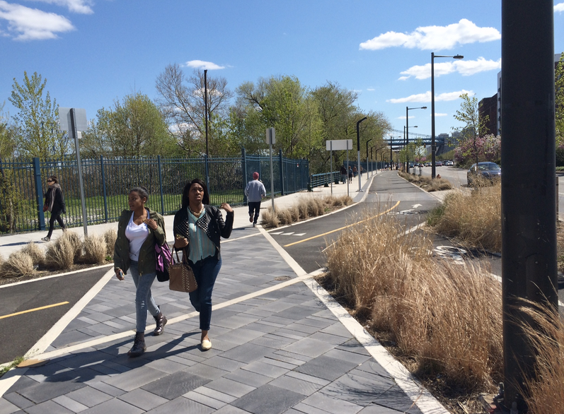 Delaware River protected bike trail