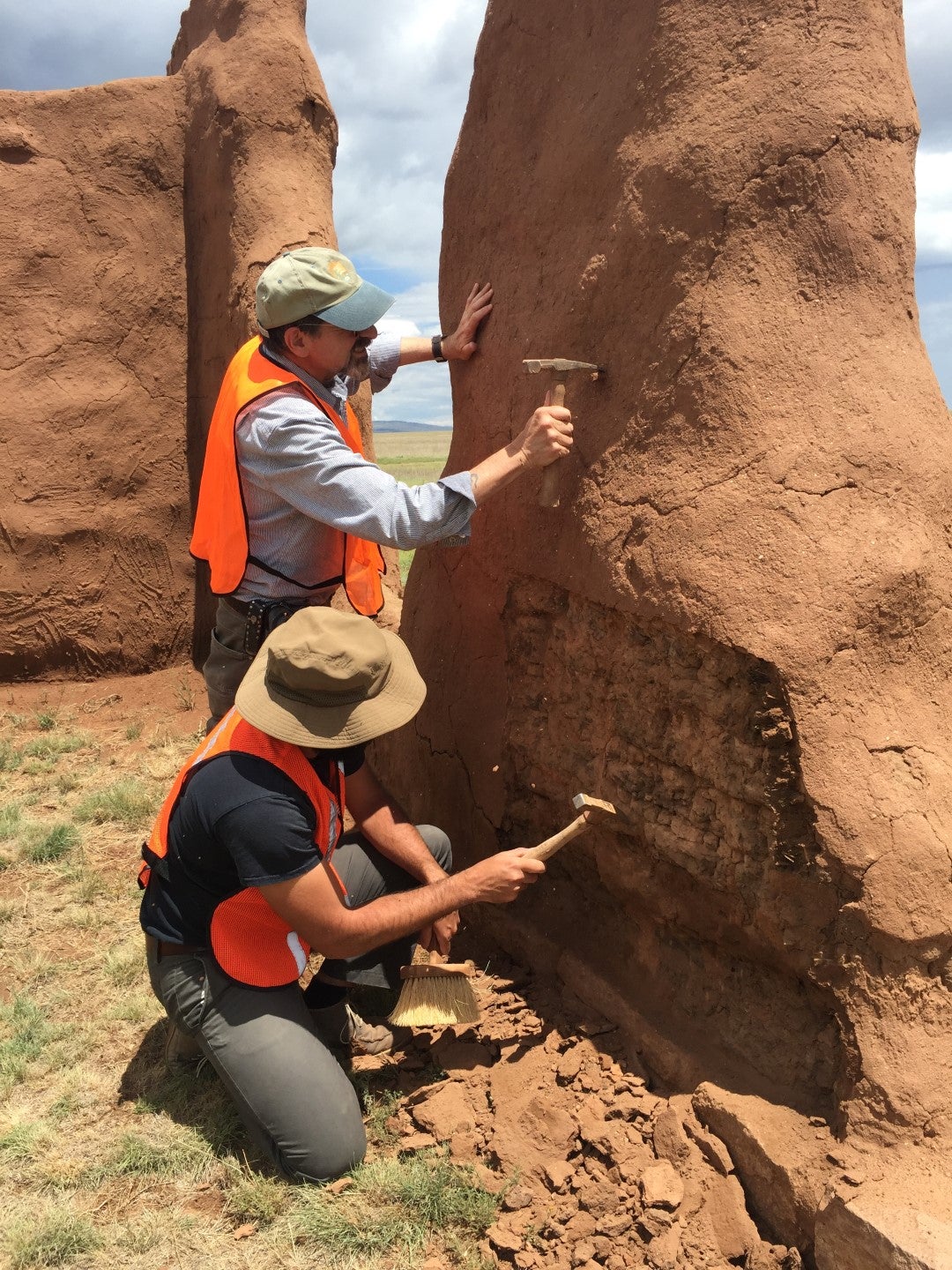 Frank Matero leading field work with a team from PennDesign's Architectural Conservation Lab in New Mexico