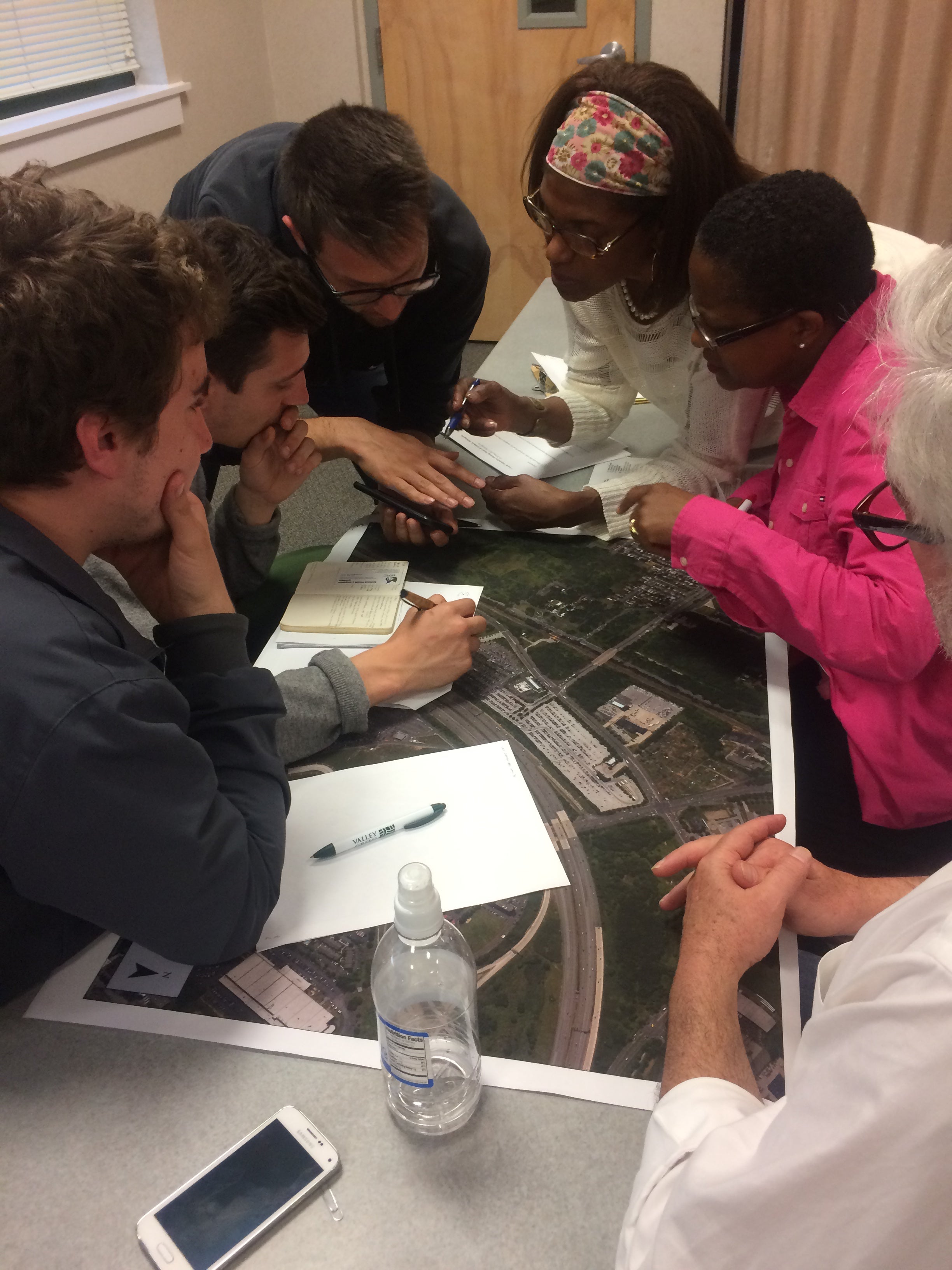 EFNC's Ramona Rousseau-Reid and Deborah Jefferson tell Italian students what they would like to see around Eastwick Station