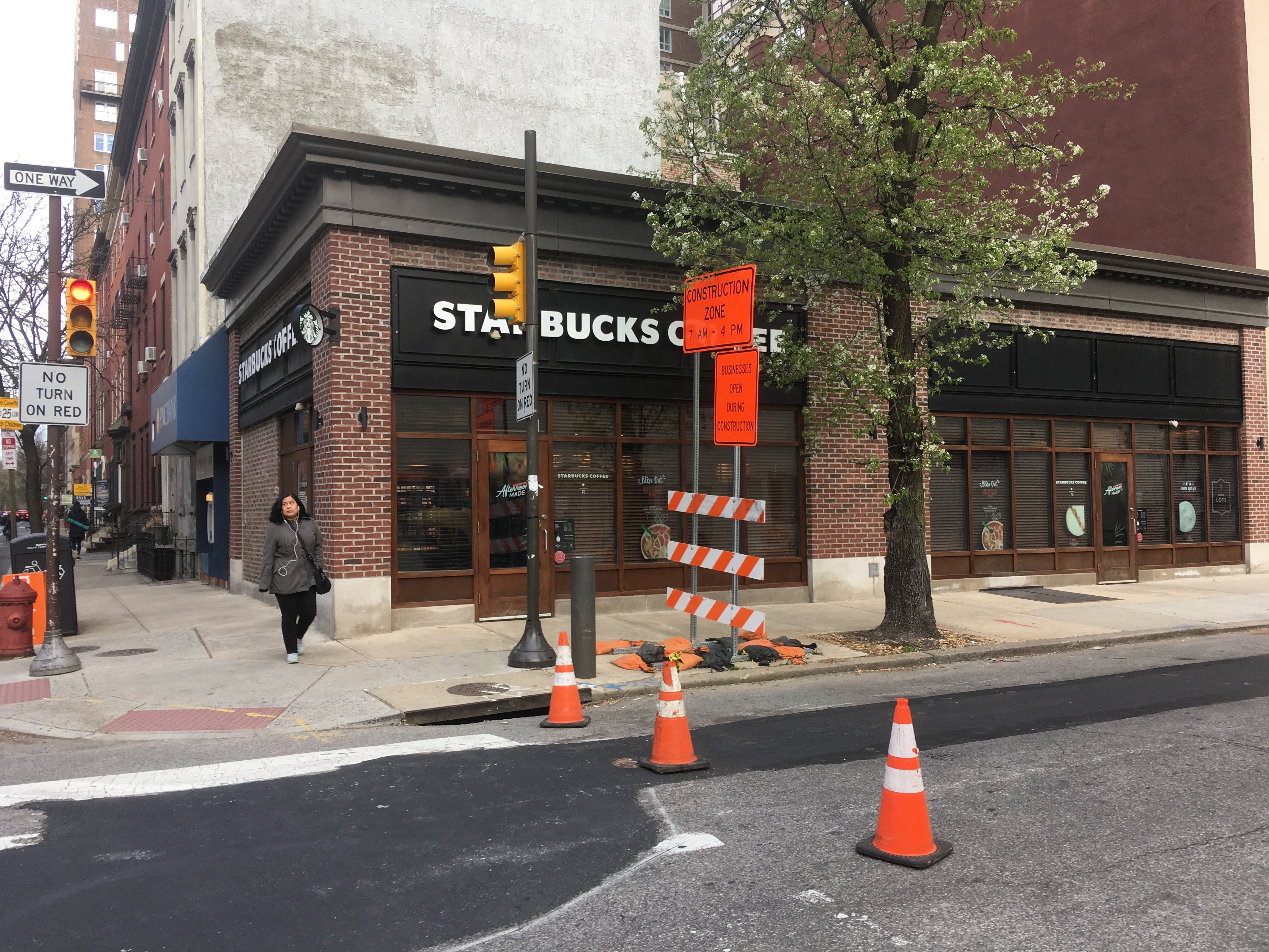 The scene has quieted down at the Rittenhouse Starbucks where two black men were arrested on April 12. (Jim Saksa/ WHYY)