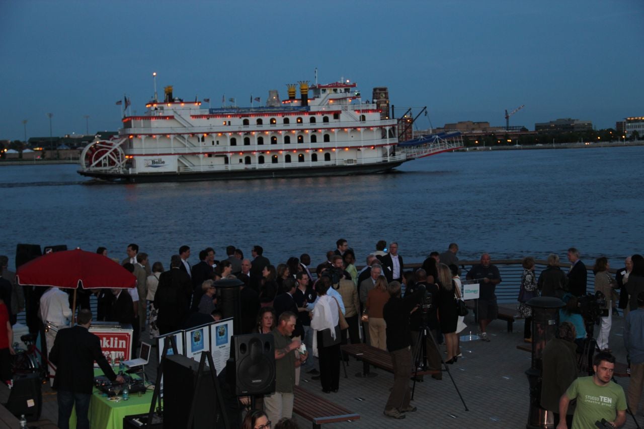 New Photos: Race Street Pier opens Thursday