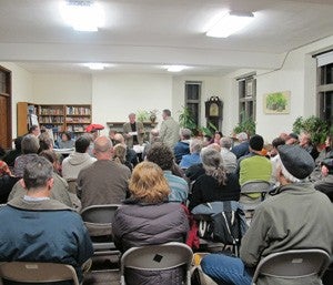 Turn out was good at last night's WMAN zoning meeting. (Holly Otterbein/for NewsWorks)