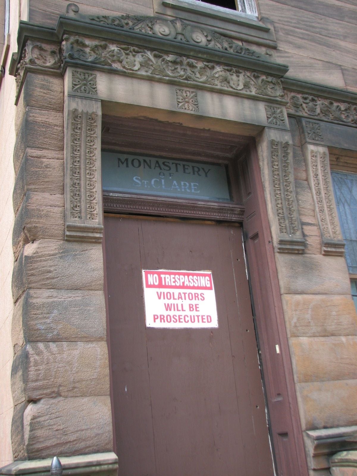 The brownstones were once home to a group of cloistered nuns, the Poor Clares.