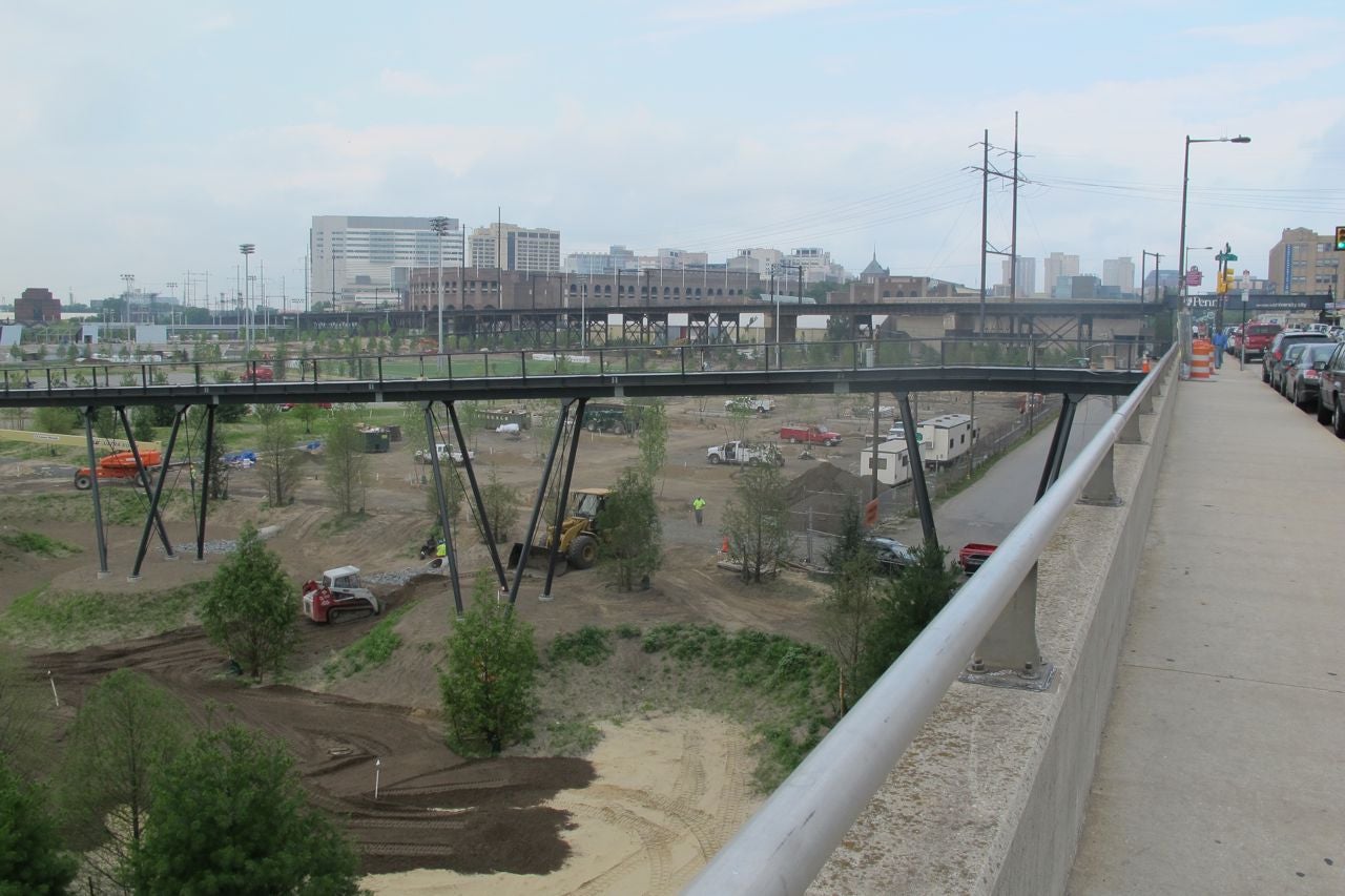 Pedestrian bridge as seen from Walnut Street