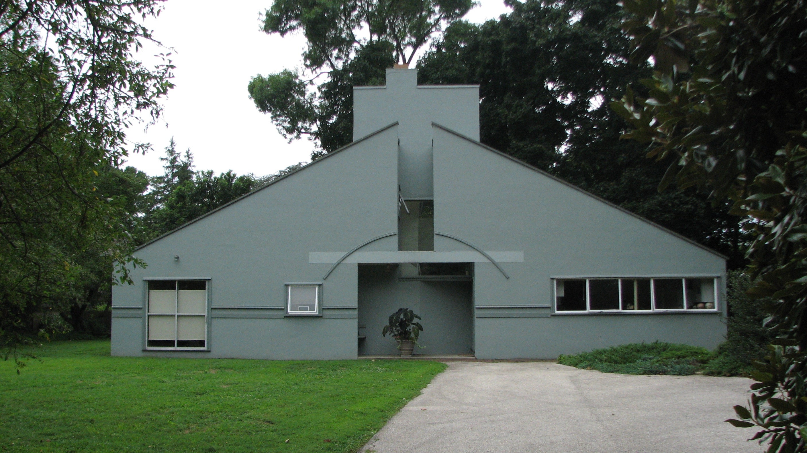 The firm of Venturi and Rauch designed this simple but expressive facade for the home of Venturi's mother.