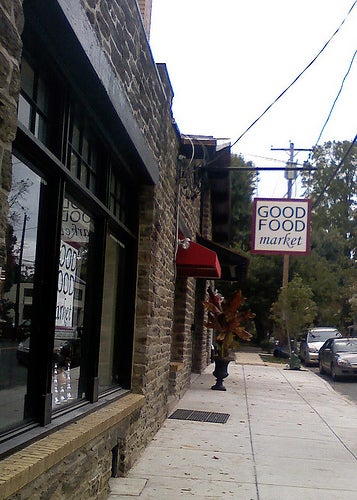 Good Food Market in Chestnut Hill / photo by Jen Dubin