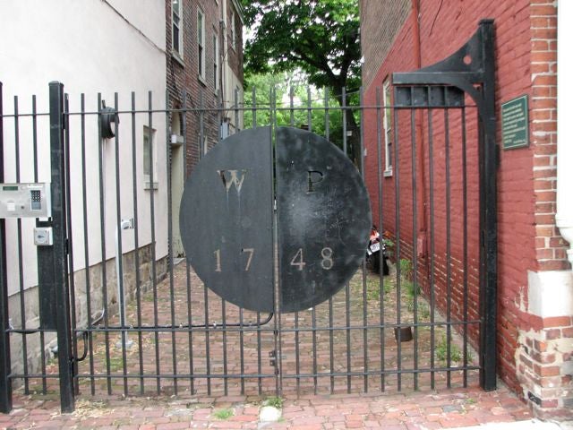 Contemporary gate