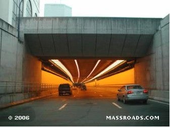 sites-planphilly-com-files-u39-pic_12_boston_tunnel-jpg