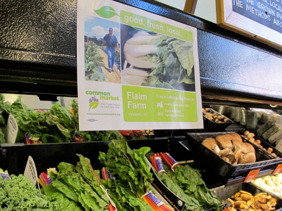 A sign in Mariposa tells customers which produce came from Common Market and where that food was sourced from.