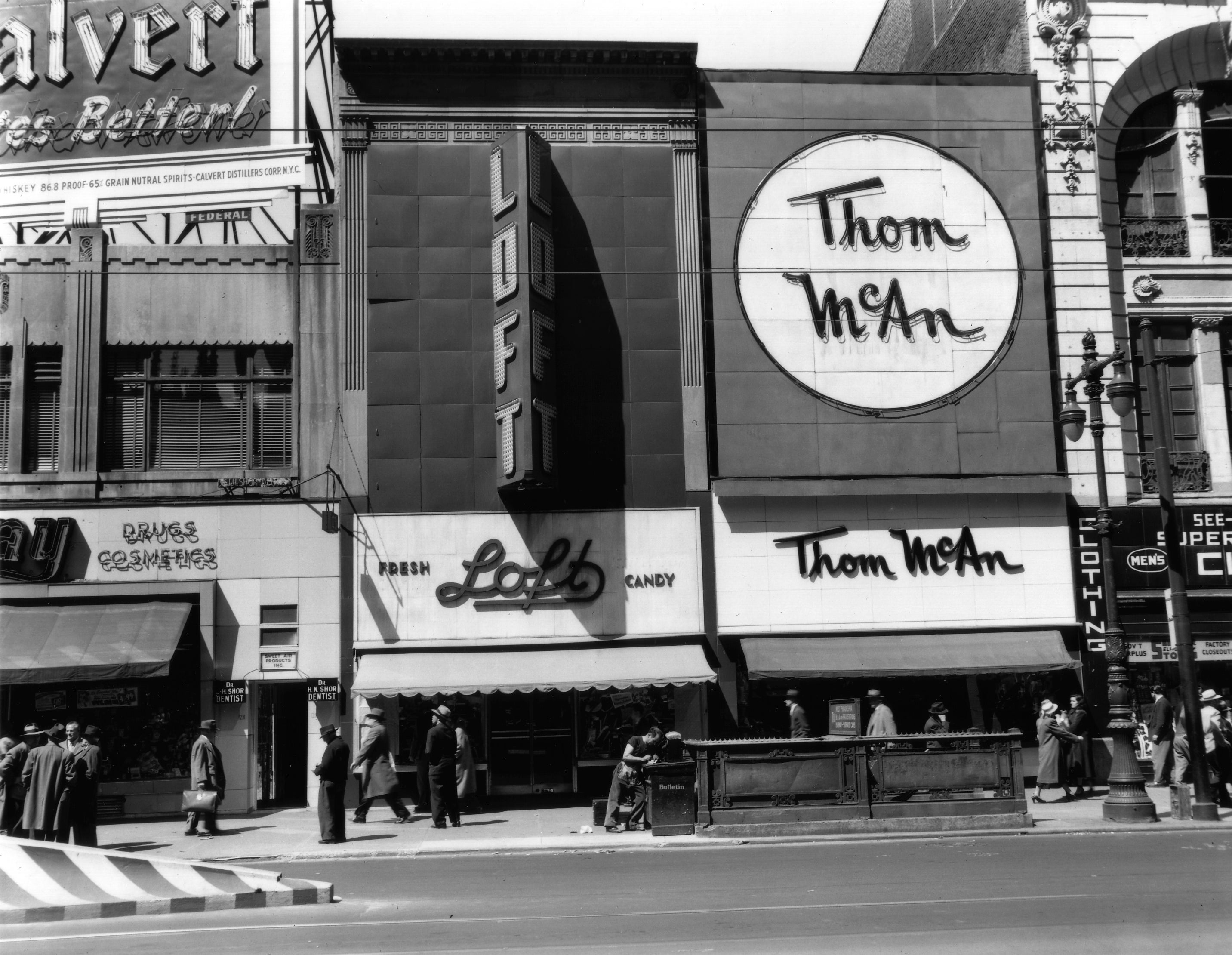 May 9, 1950: 1227-29 Market Street | Parker & Mullikin, Free Library of Philadelphia Print and Pictures Collection