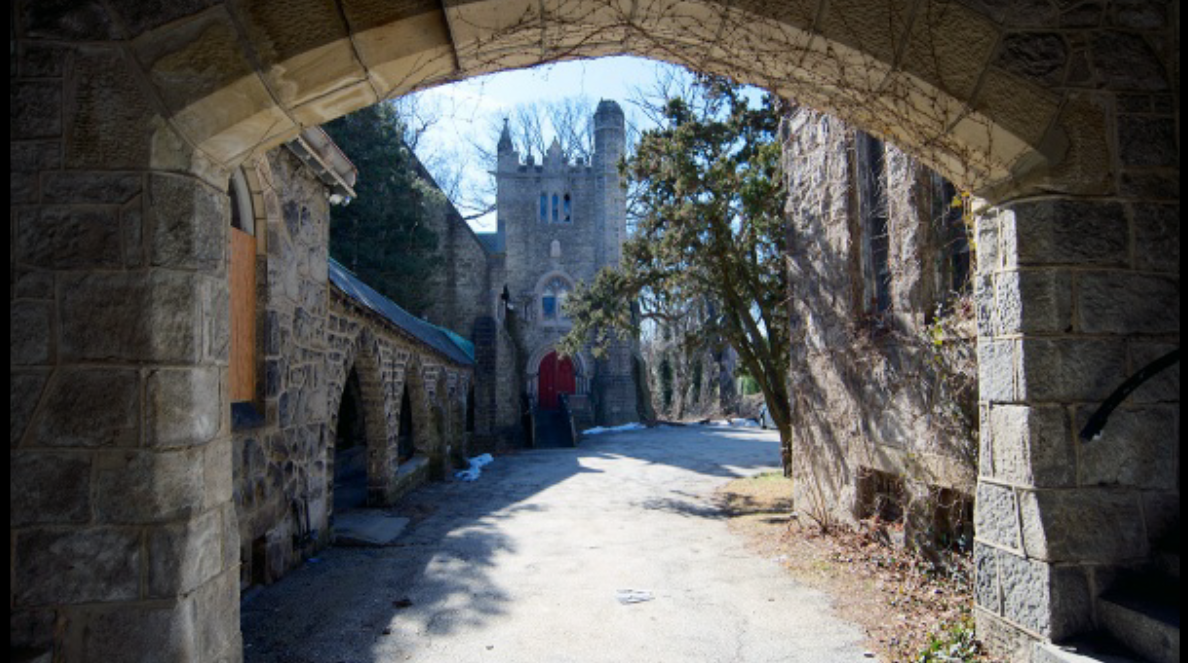 A view inside the property, for which developer Ken Weinstein has an agreement in place to buy and restore. (Bas Slabbers/for NewsWorks)