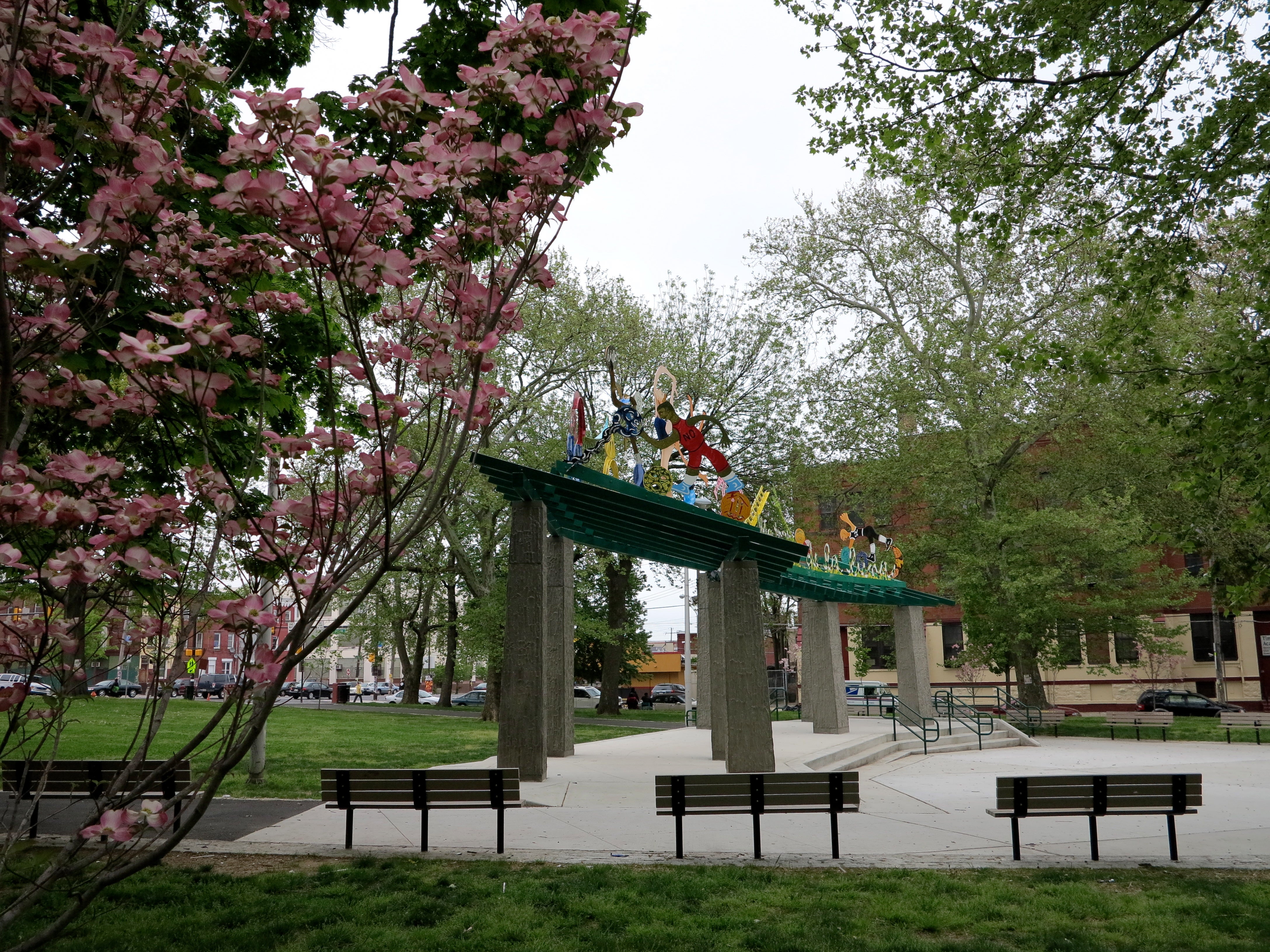 'El Gran Teatro de la Luna' tops a new metal pergola in Fairhill Square, May 2013