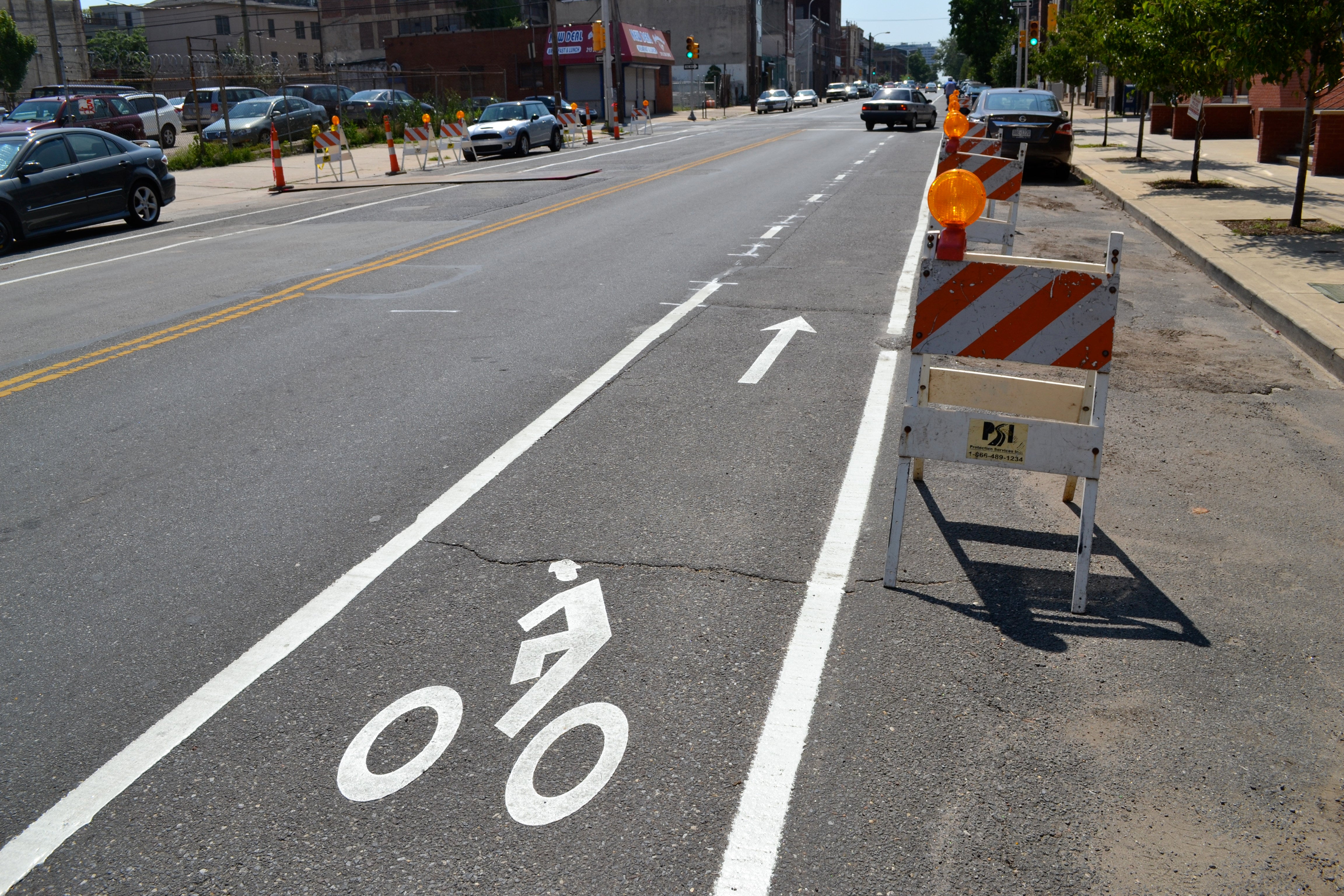 Fairmount s new bike lanes are painted ready to ride WHYY