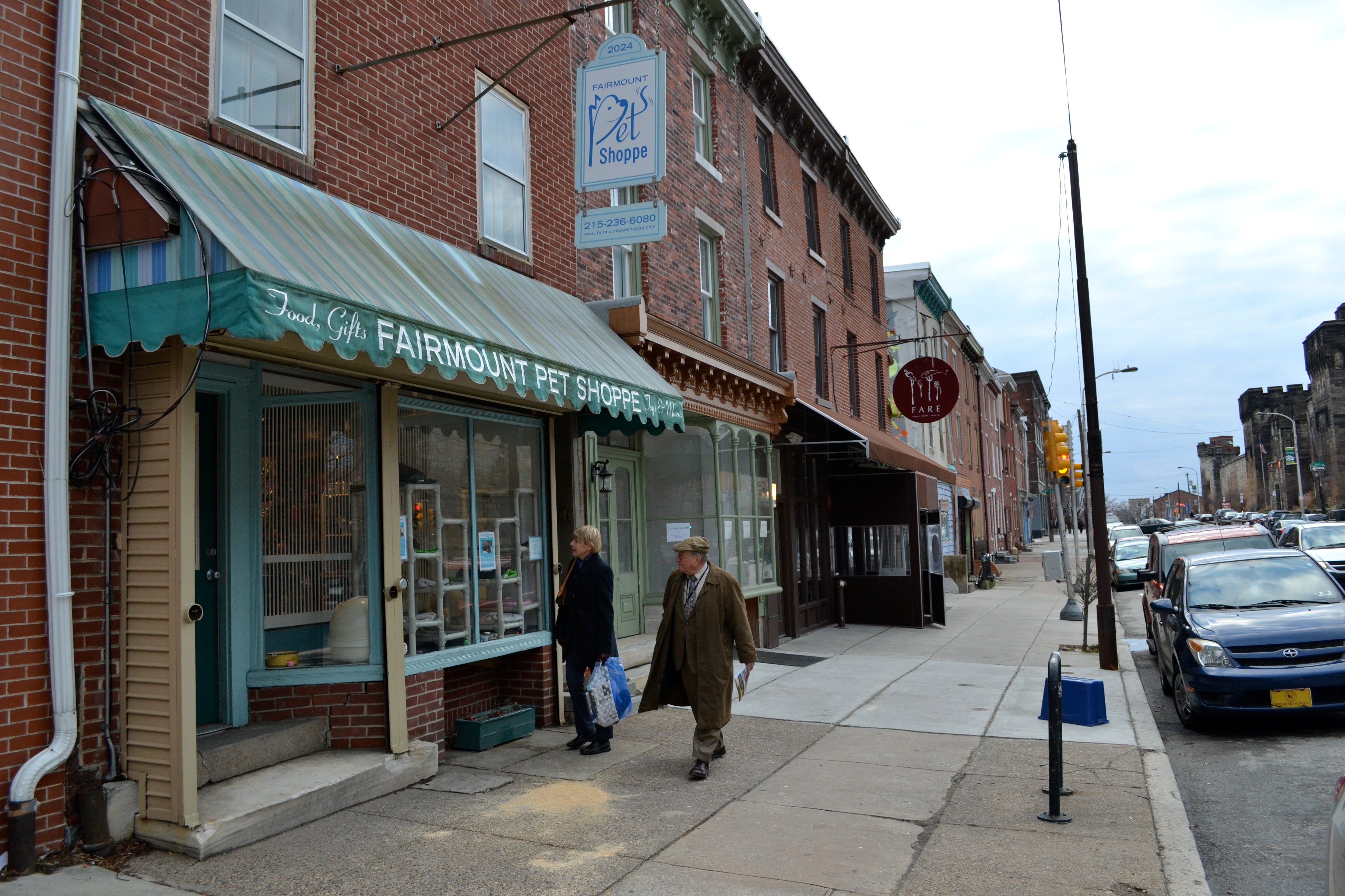 Fairmount Pet Shoppe, Fairmount Ave