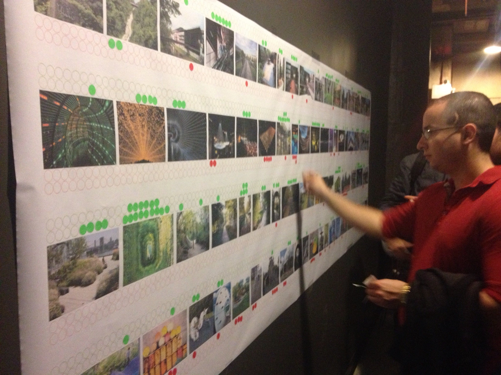 Green dots indicate the kinds of design elements visitors would prefer to see in a new viaduct park.