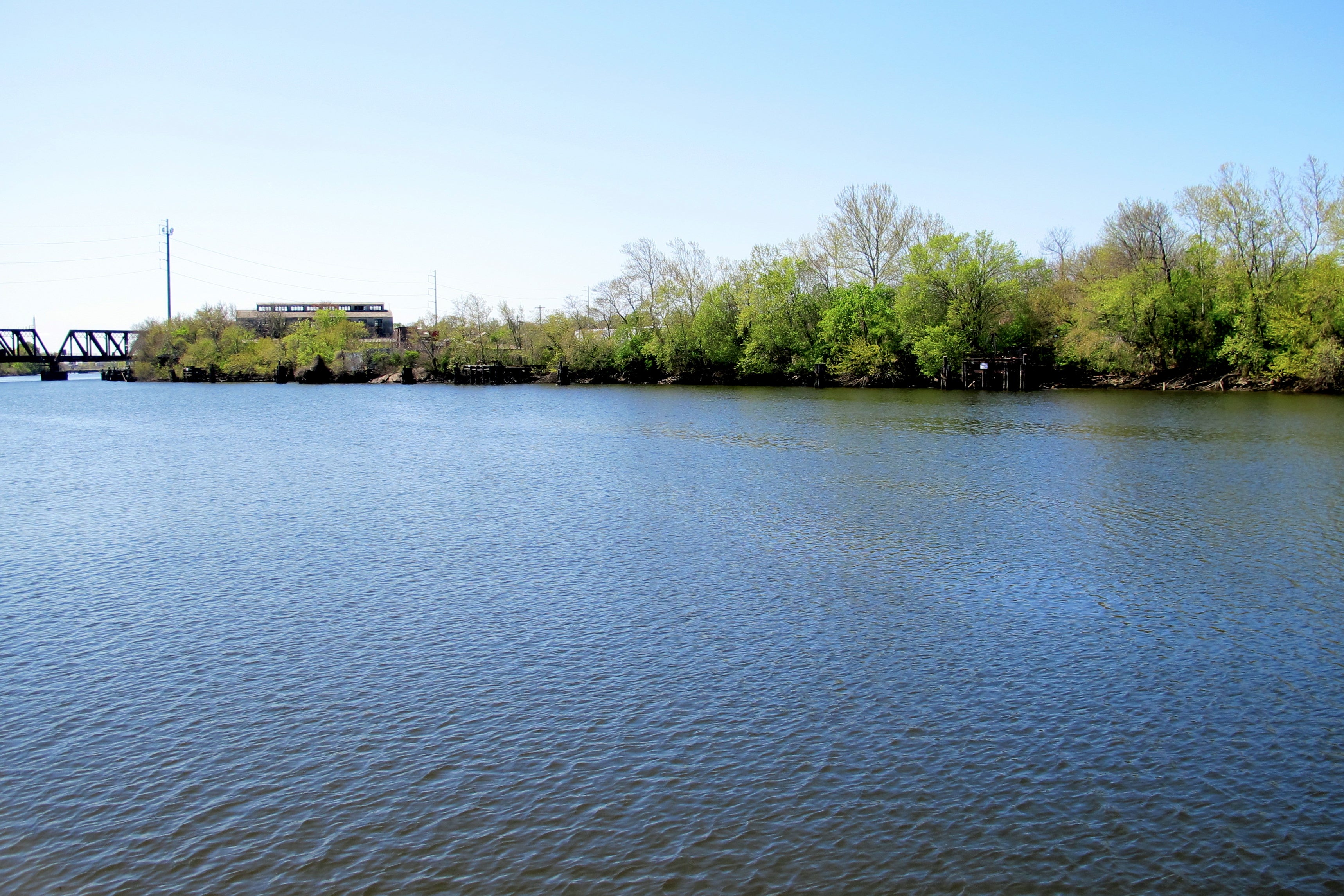 Picture a trail running here, along the western edge of the Schuylkill from Gray's Ferry Bridge to Bartram's Garden