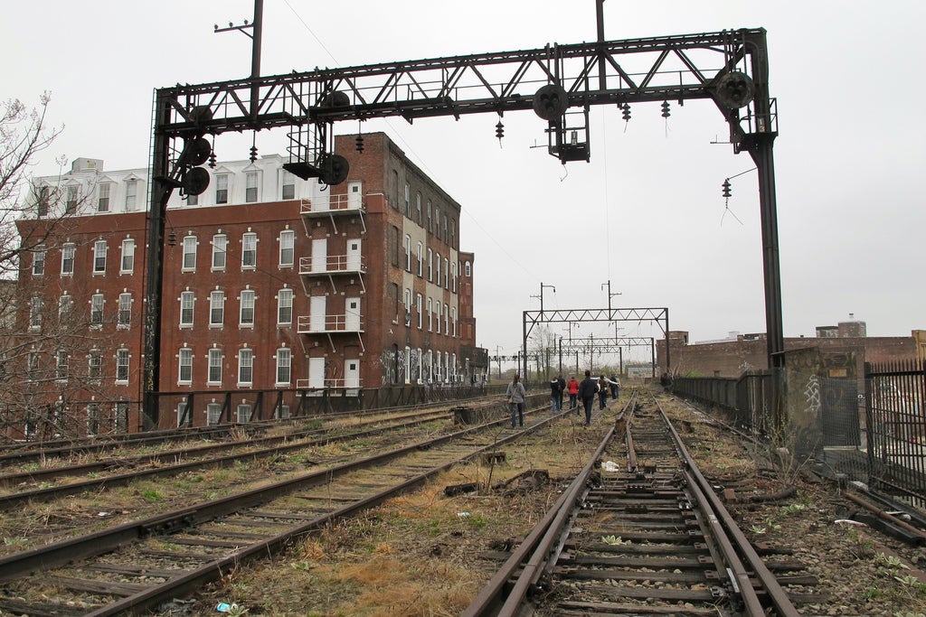 Reading Viaduct, March 2012 / Ashley Hahn