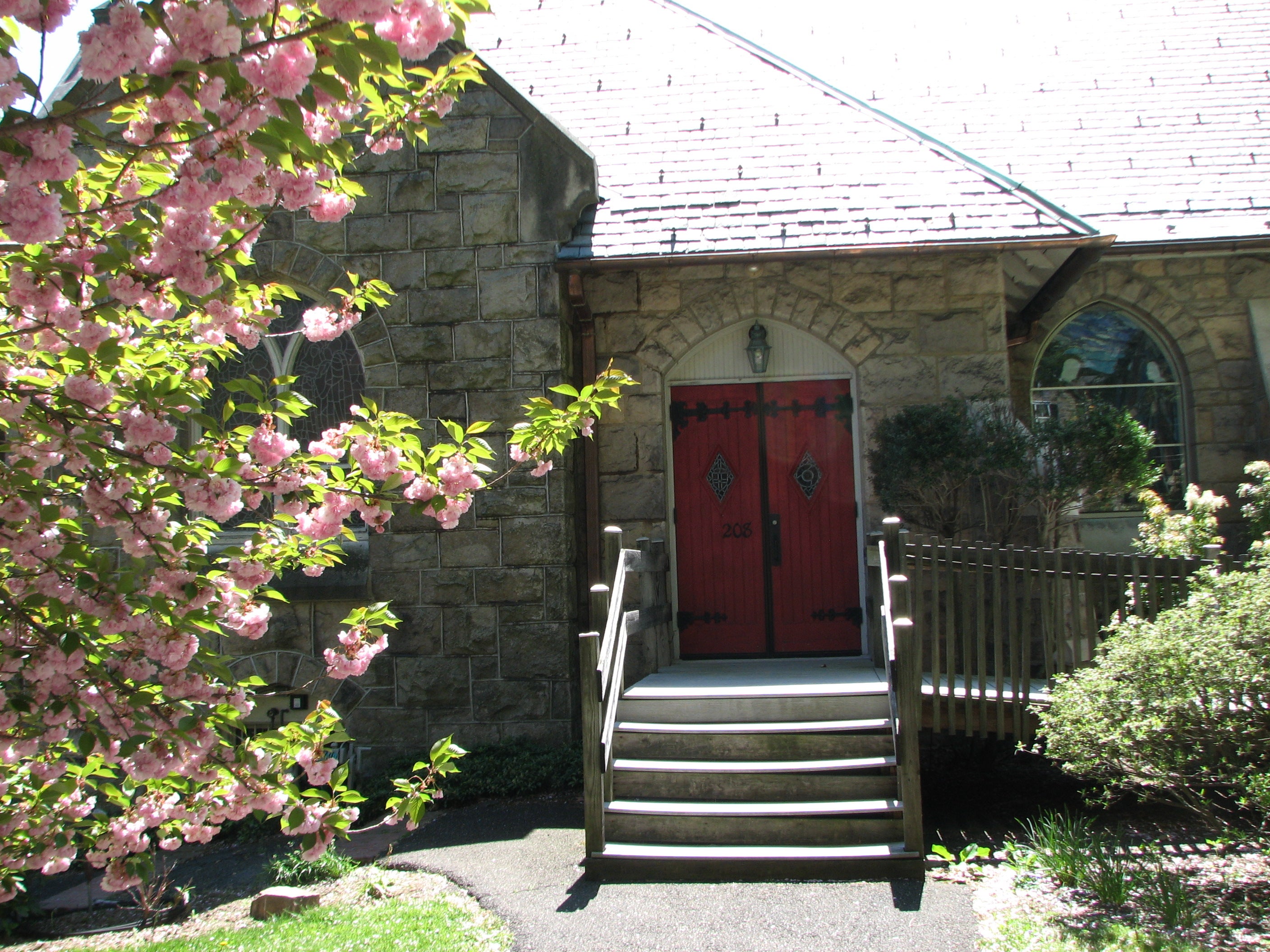 The side entrance to All Hallows.