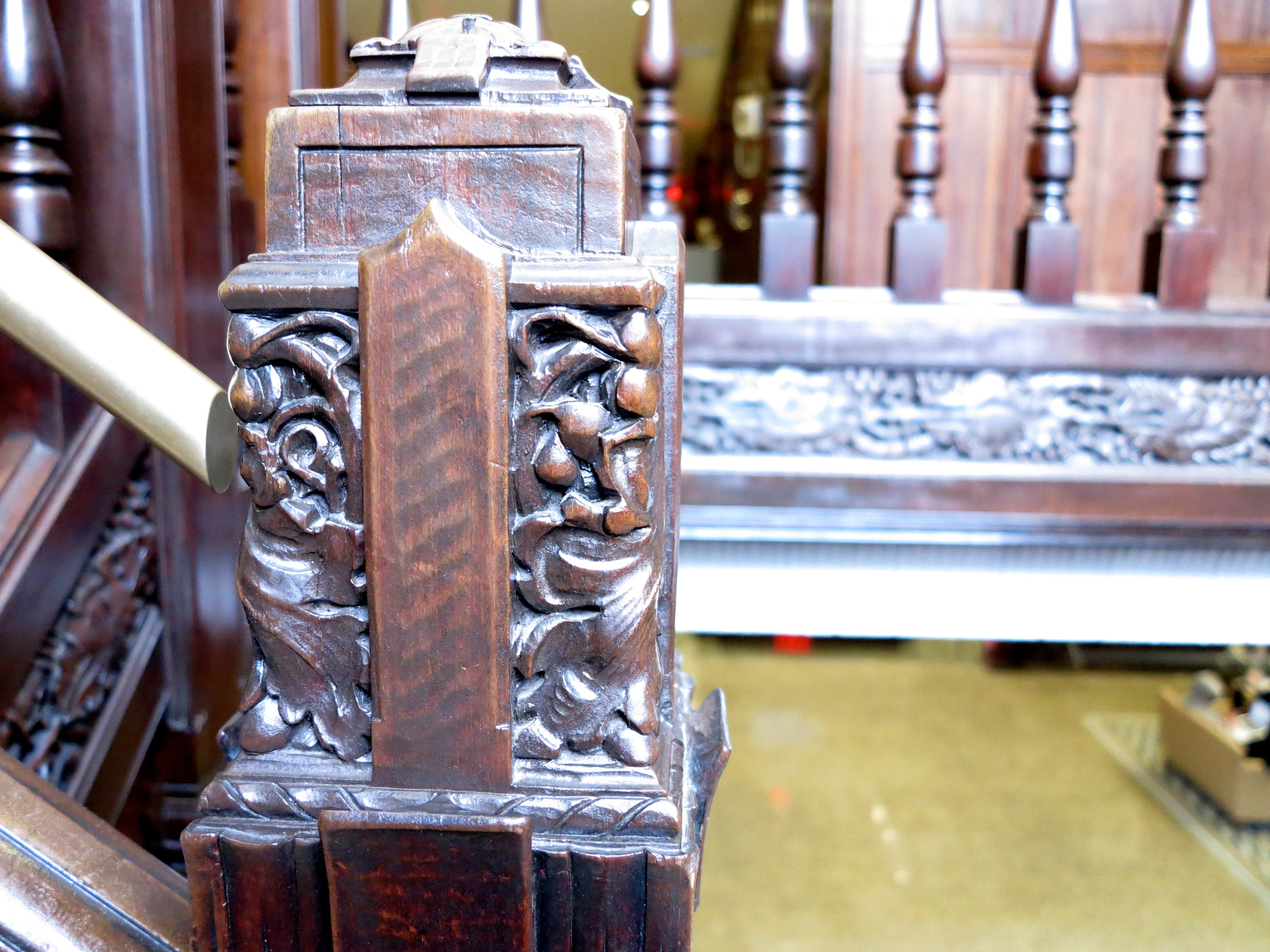 Decorative woodwork in the ARCH