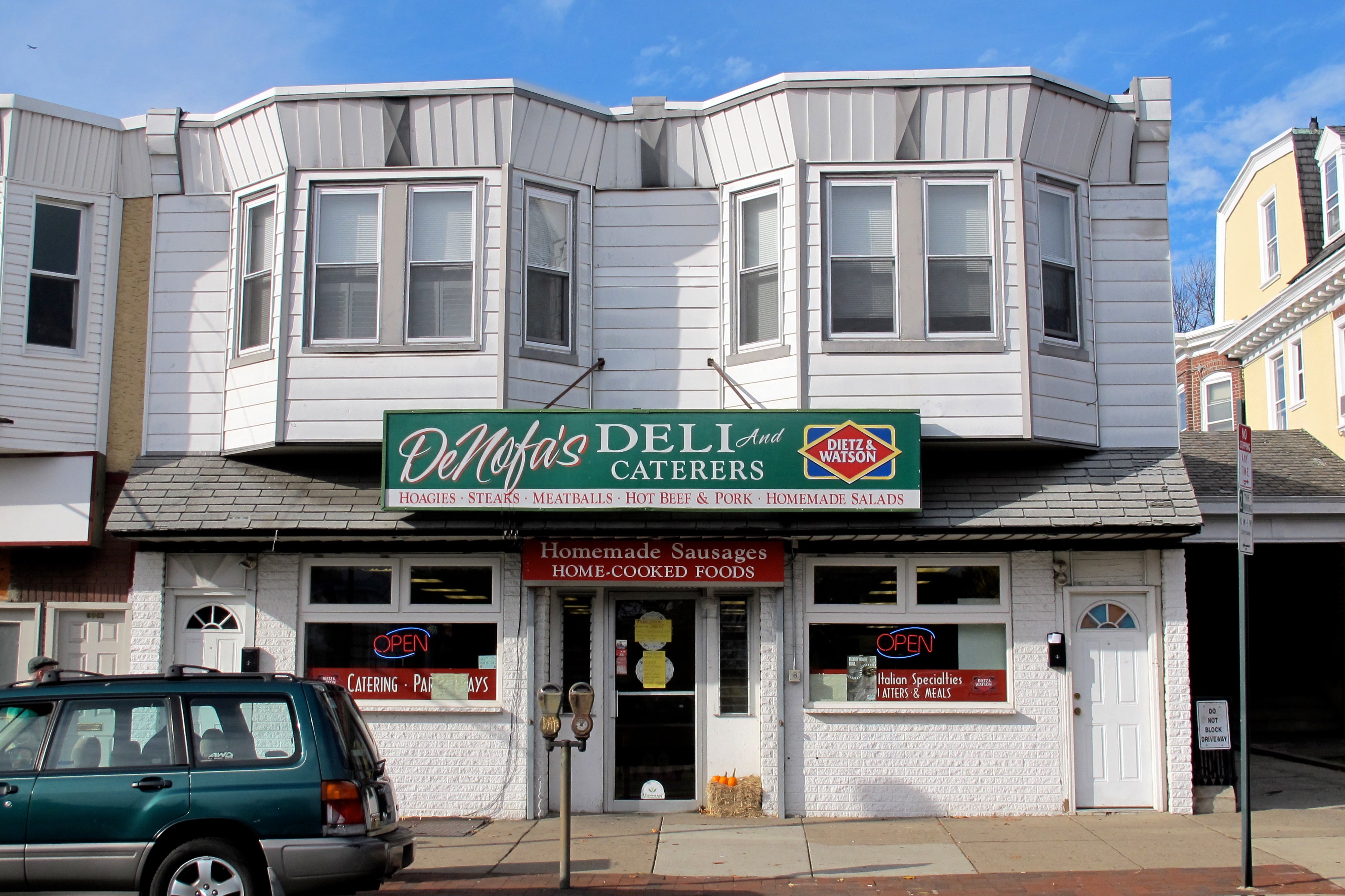 DeNofa's Deli before renovations, 2012.