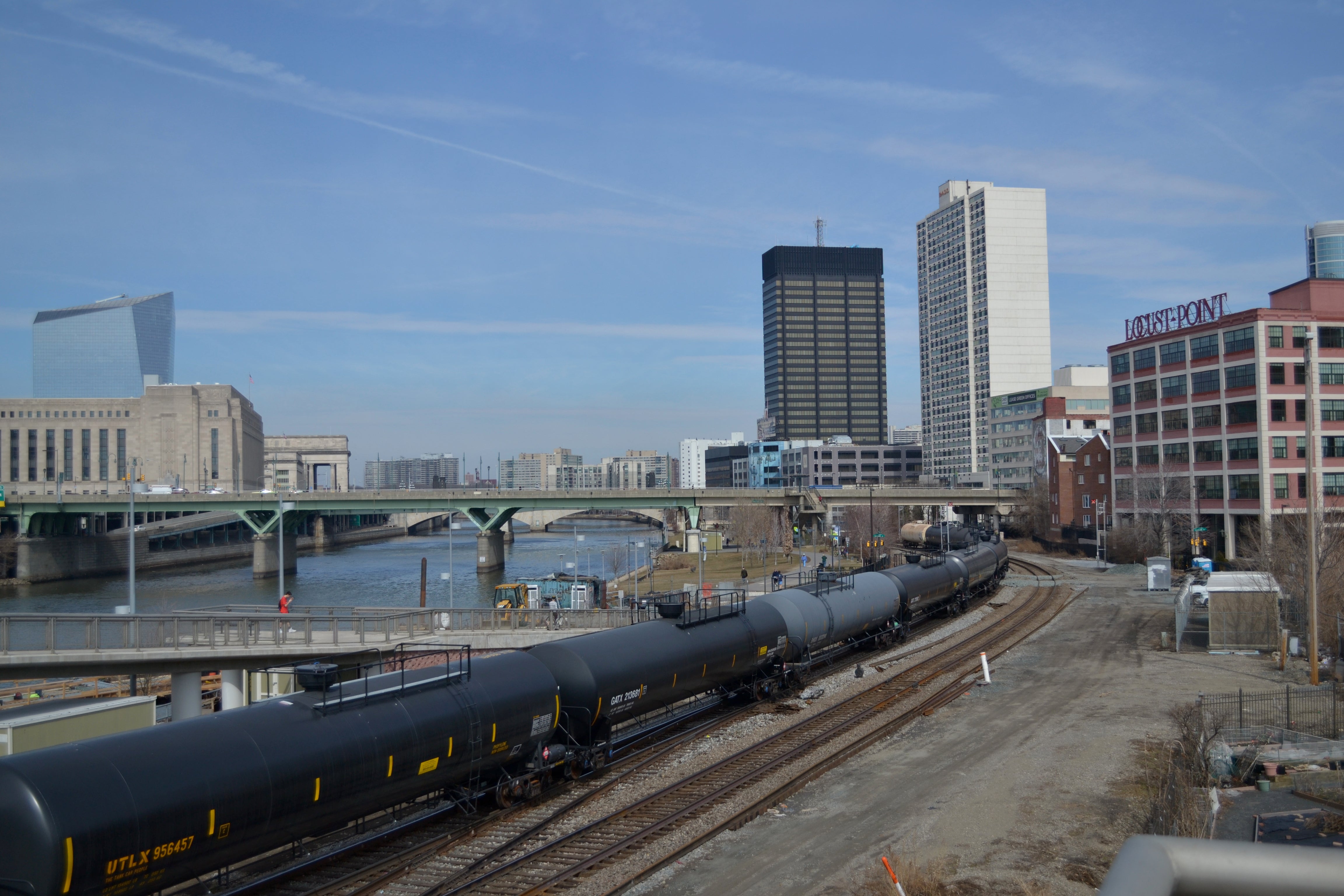 Freight cars on CSX tracks through Center City