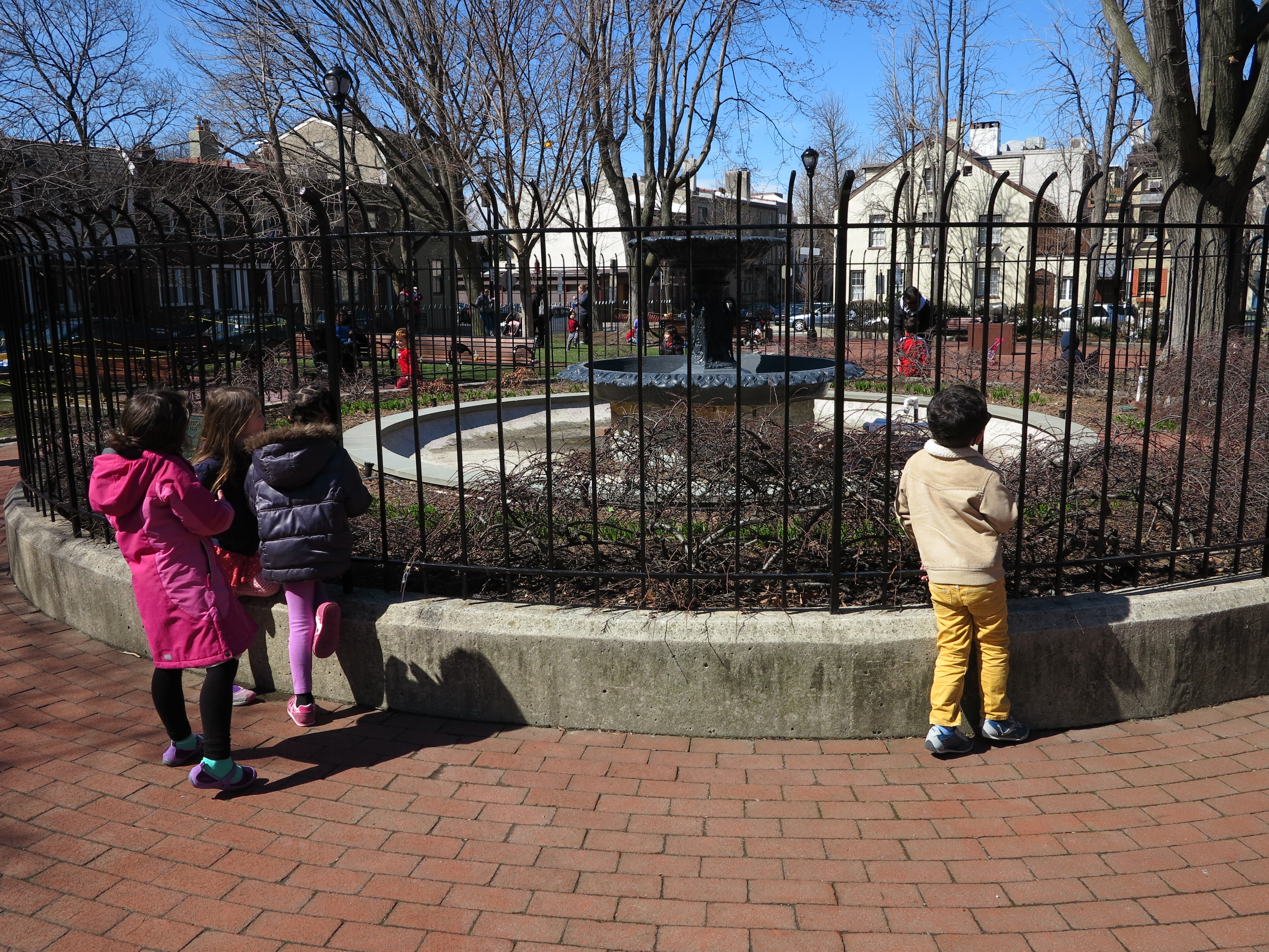 Kiddos in Fitler Square, April 2014