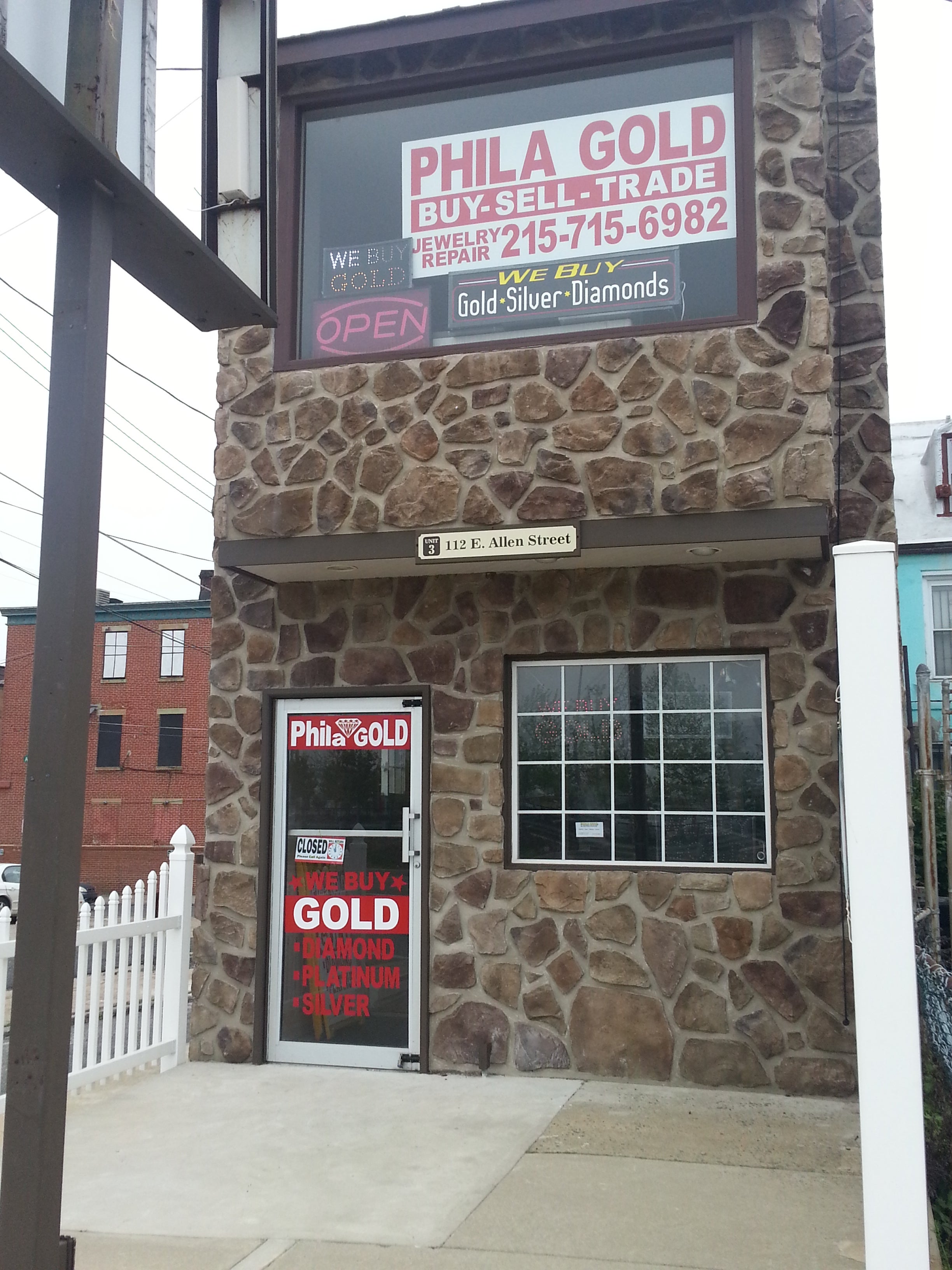 New gold-buying store across from SugarHouse