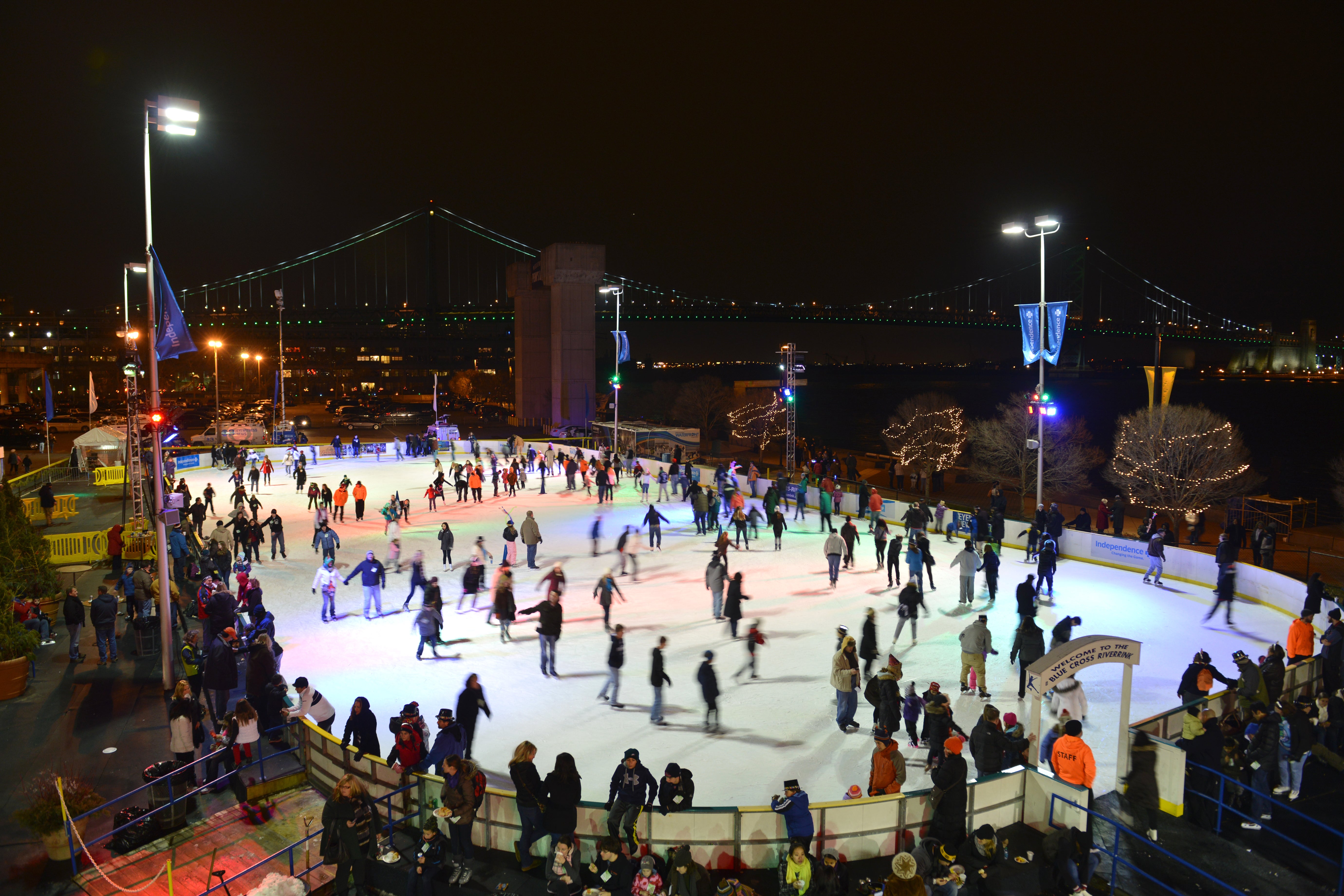 Waterfront Winterfest at Penn's Landing, Photo by Ed Savaria